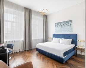 GRAND CROWN Vilnius